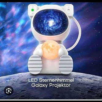 ASTROANUTA SENTADO